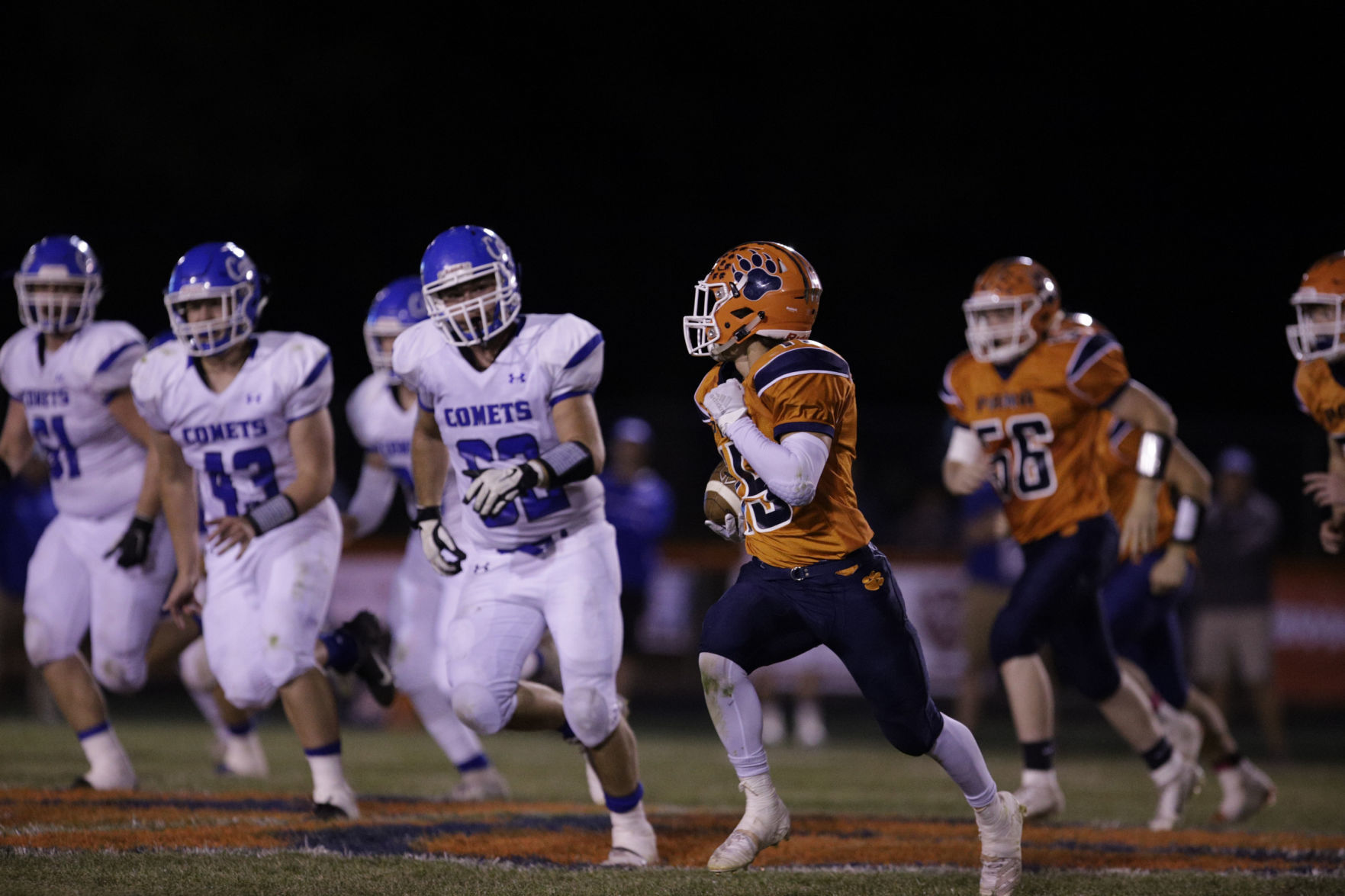 GALLERY-pana-football-25-100519.JPG